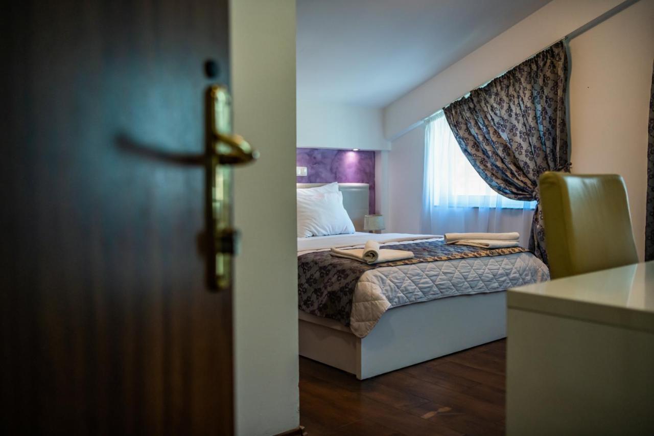 Hotel Oasis Gnojnice Экстерьер фото