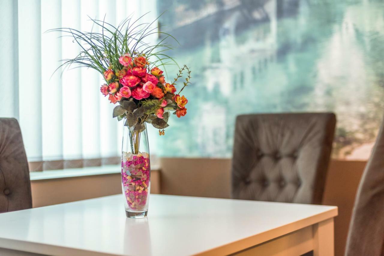 Hotel Oasis Gnojnice Экстерьер фото