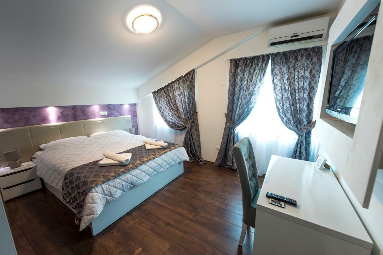 Hotel Oasis Gnojnice Экстерьер фото